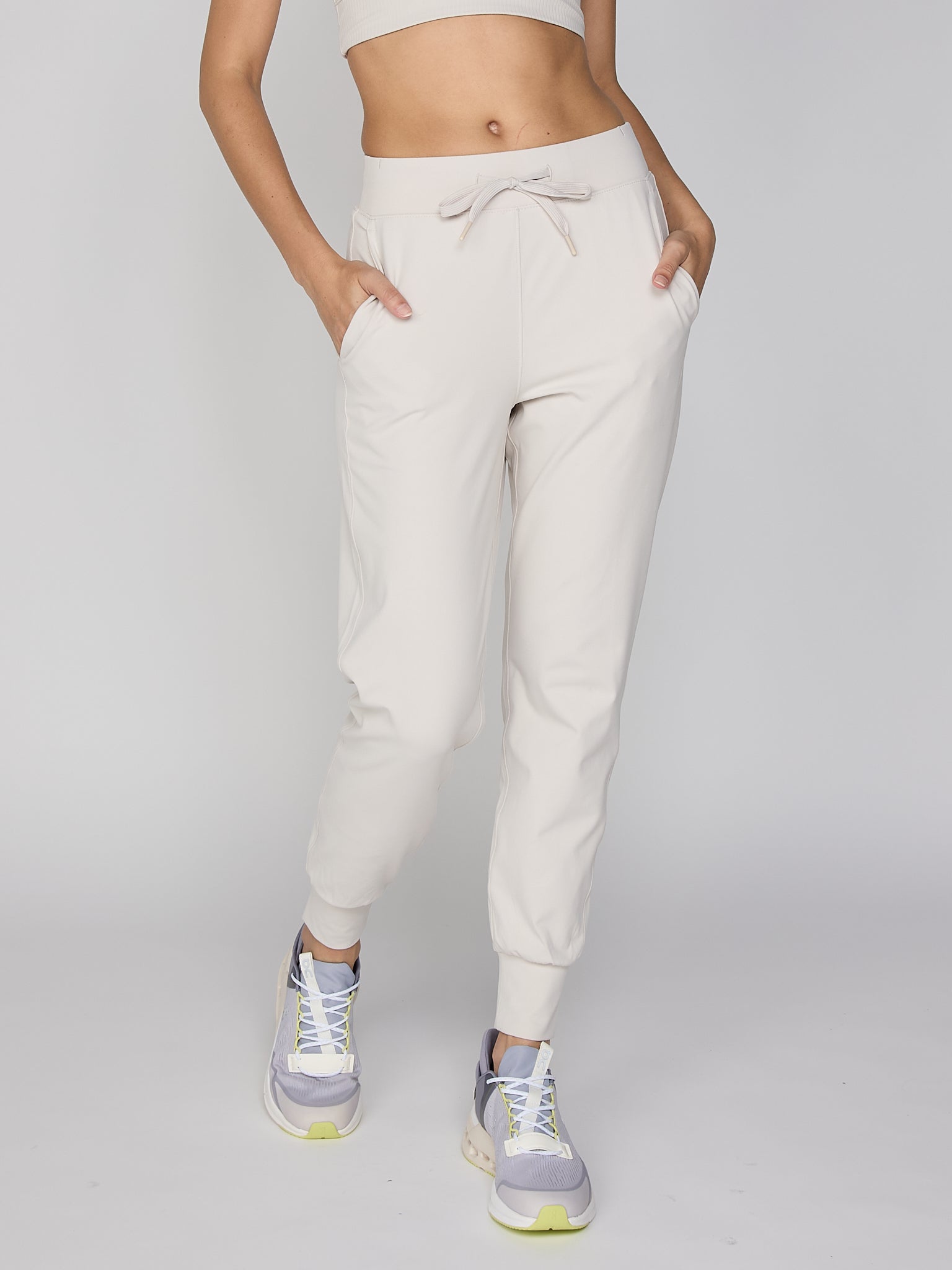Daily Jogger in Bone
