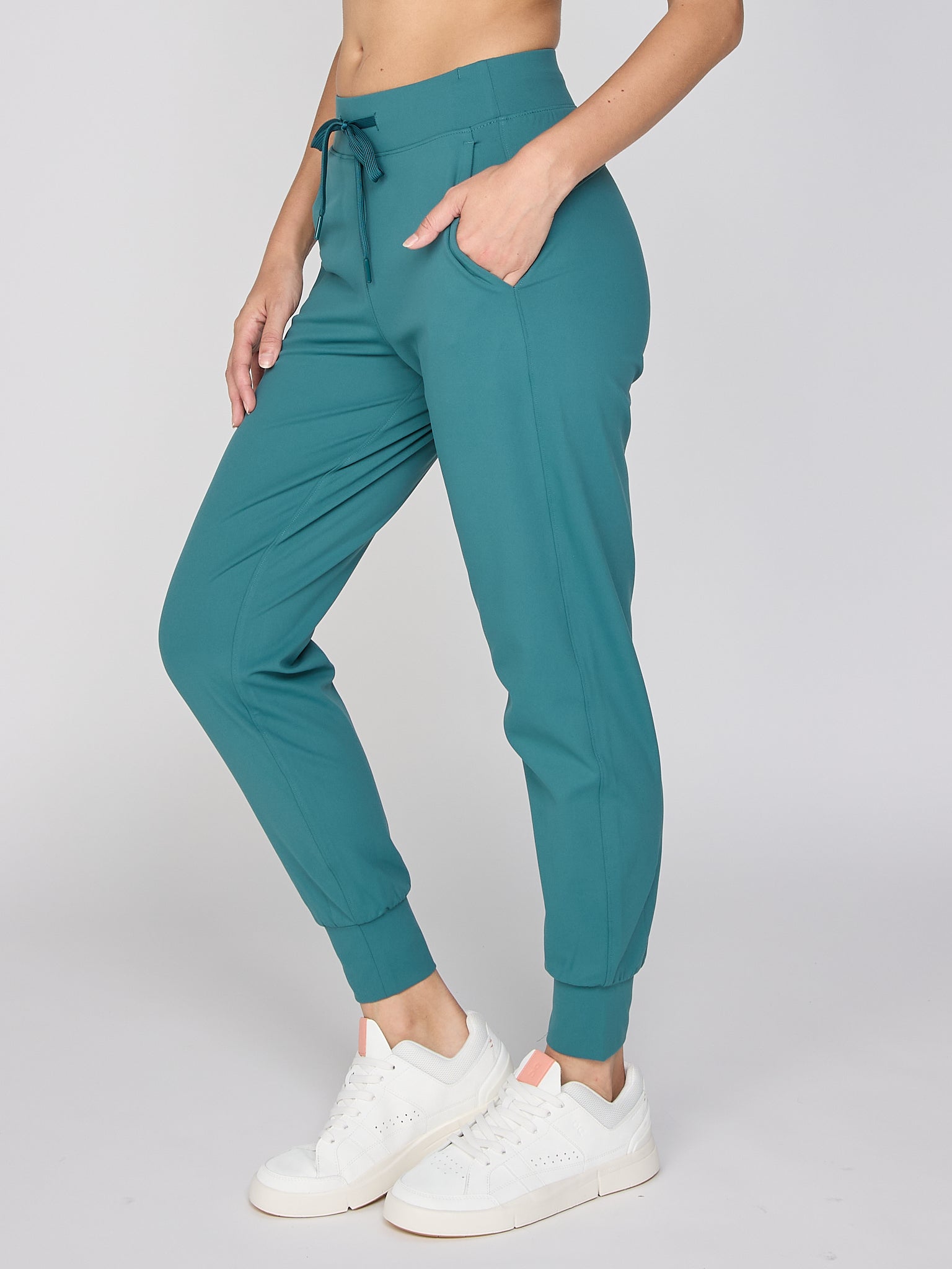Daily Jogger in Pine
